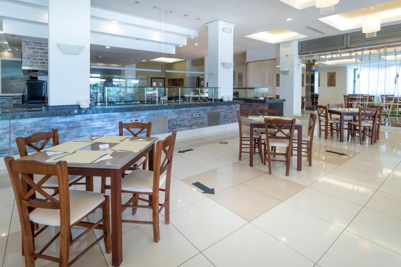 Cronwell Platamon Resort All-Inclusive المظهر الخارجي الصورة