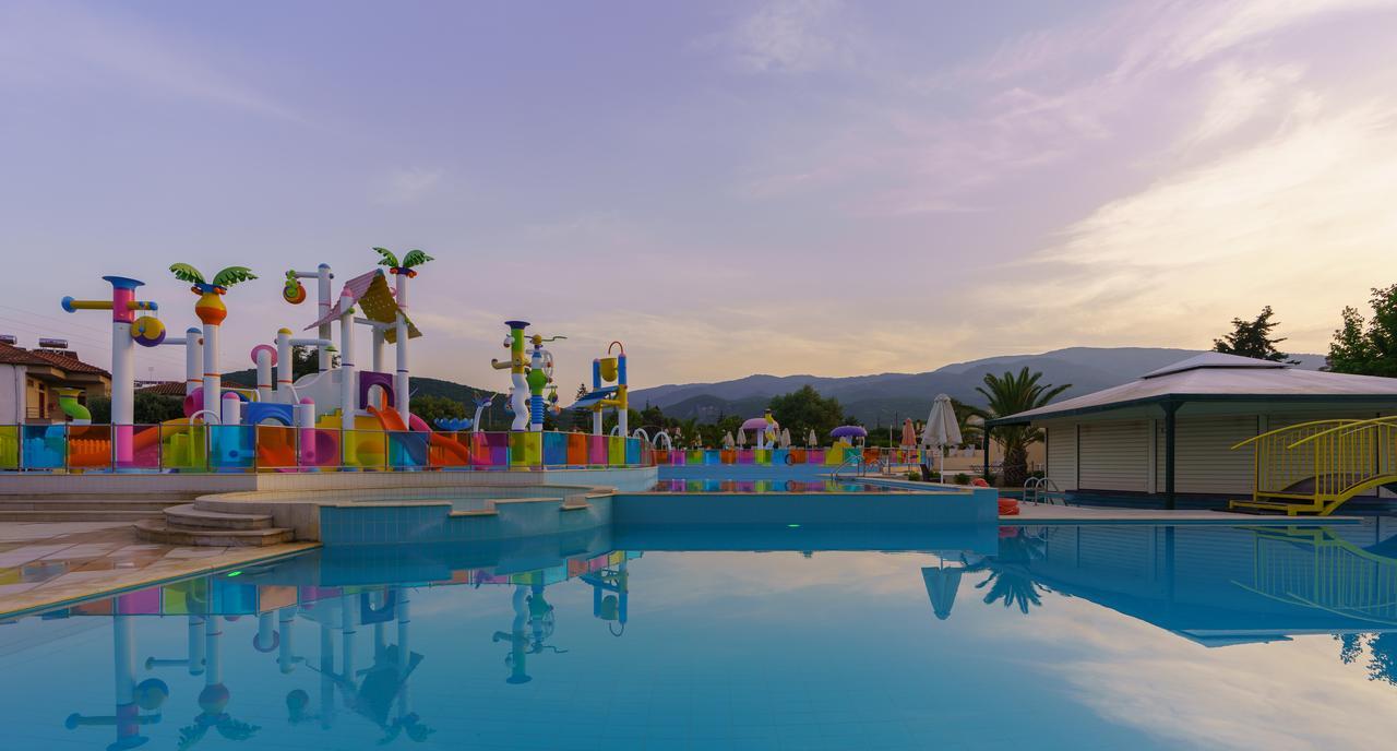 Cronwell Platamon Resort All-Inclusive المظهر الخارجي الصورة