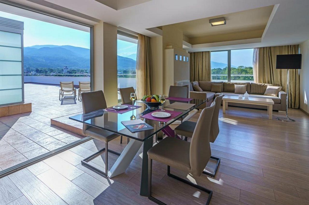 Cronwell Platamon Resort All-Inclusive المظهر الخارجي الصورة